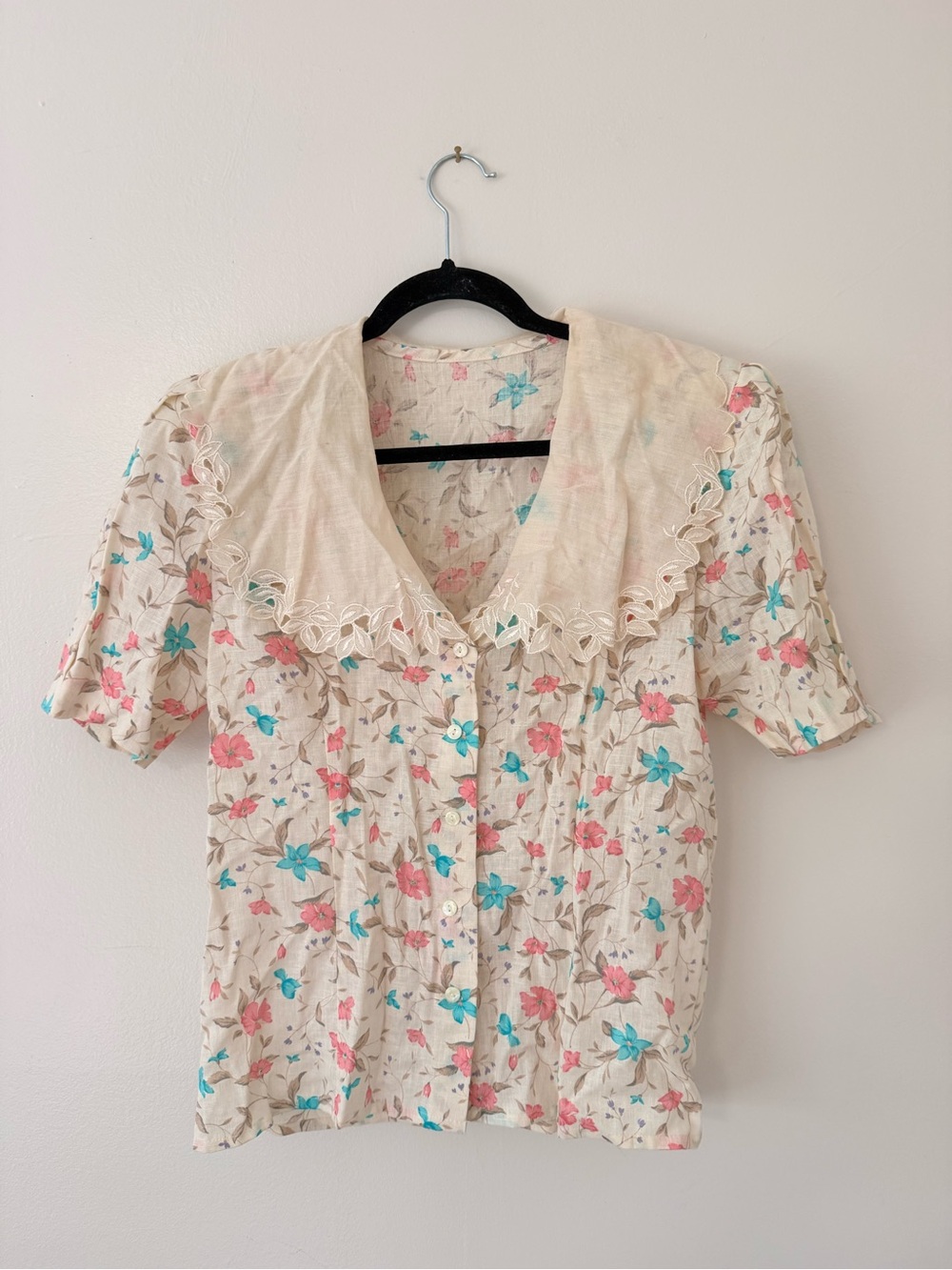 Vintage Floral Short Sleeve Button Blouse w/ Lacy Sailor Collar Doncaster II -MD